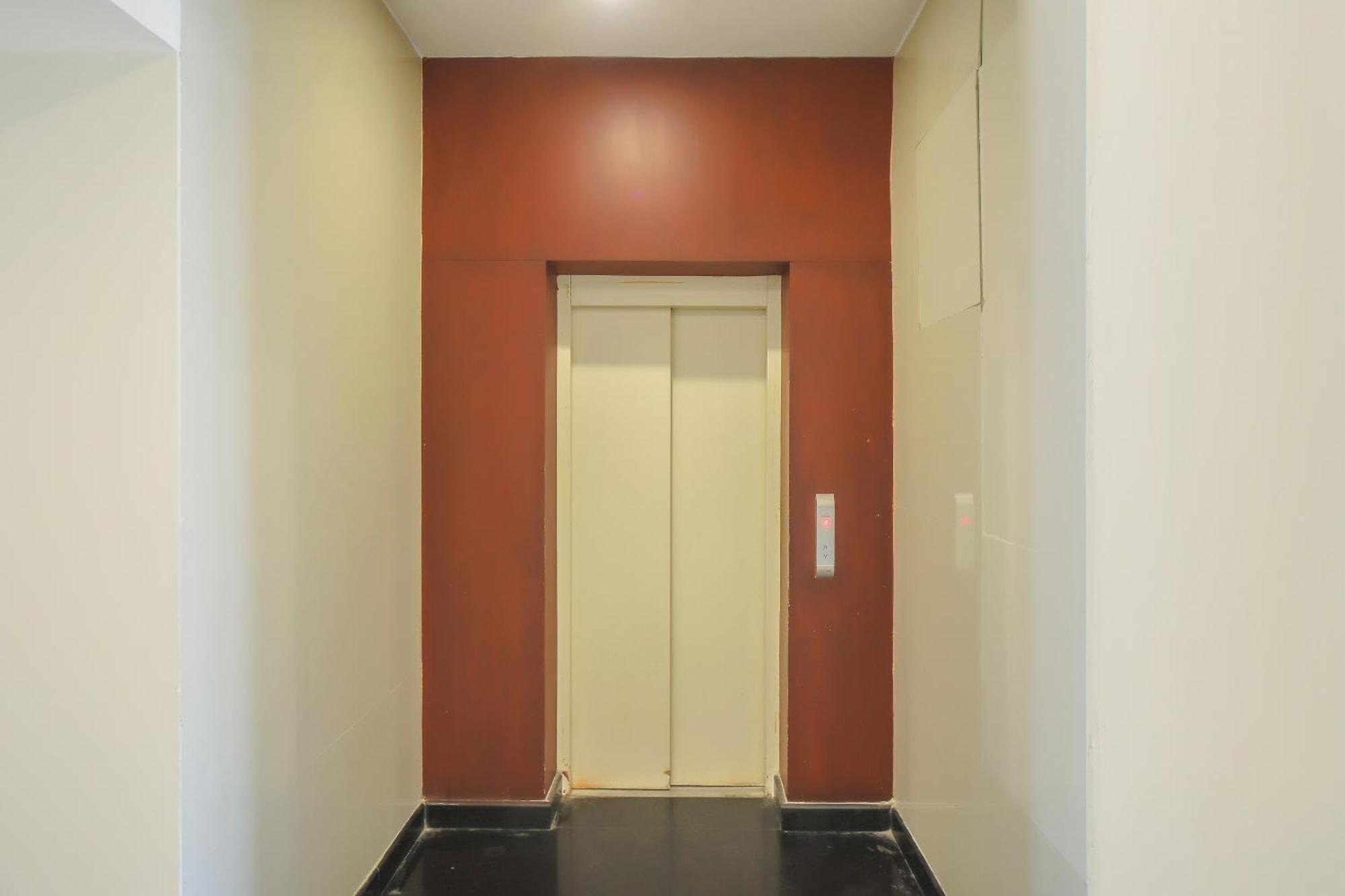Super Hotel O Pride Hospitality Nungambakkam شيناي المظهر الخارجي الصورة